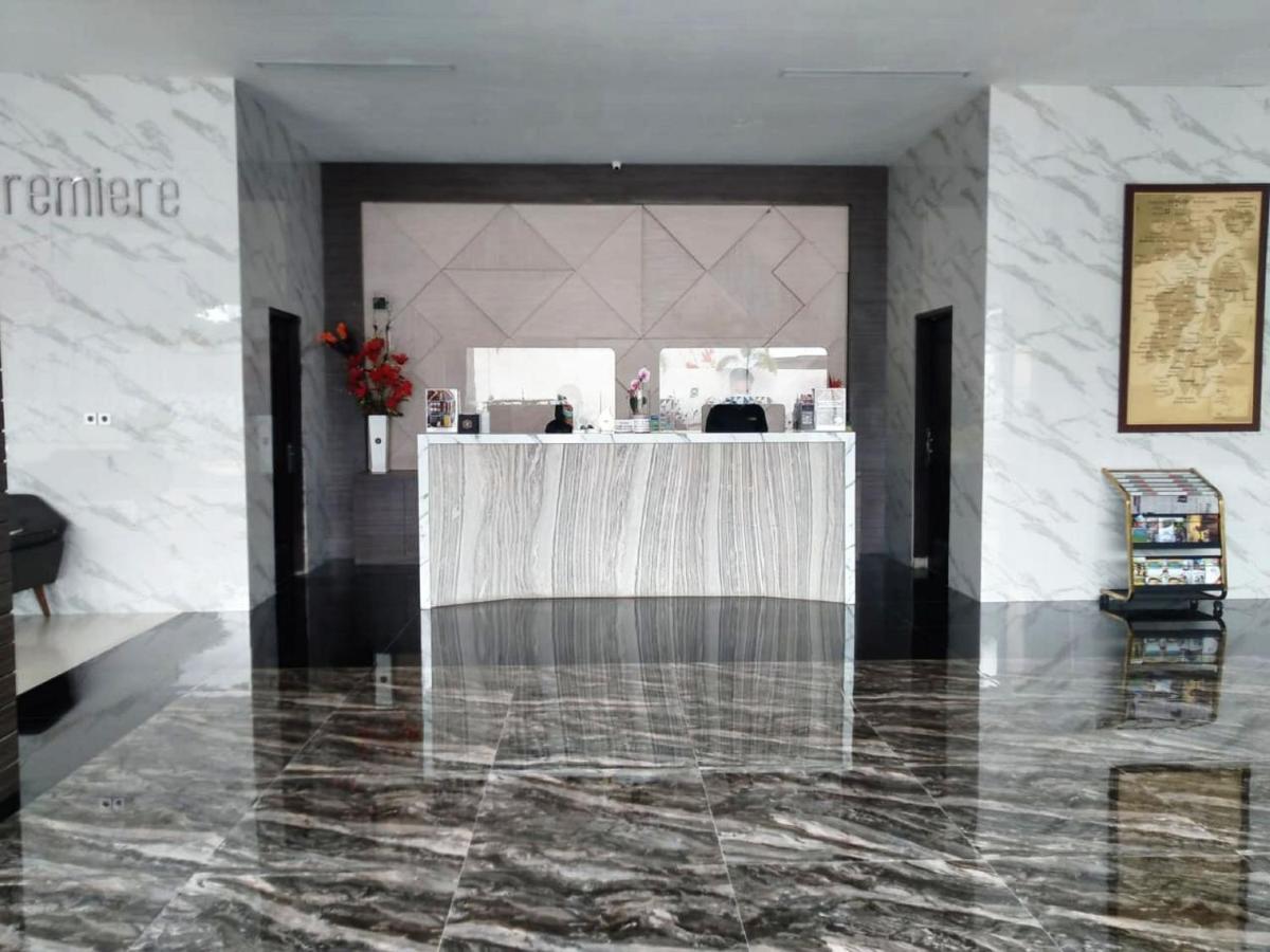 Zenith Premiere Hotel Baubau Eksteriør bilde